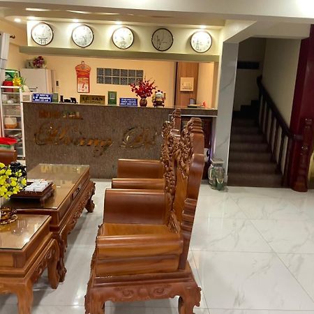 Hosetl Hoang De Hotel Chau Doc Bagian luar foto